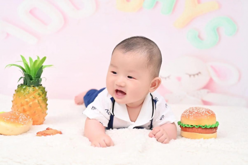 阜宁宝宝眼角红血丝